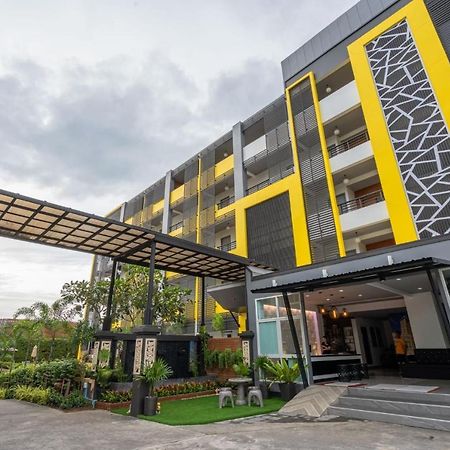 S.B.Living Place Phuket Exteriör bild