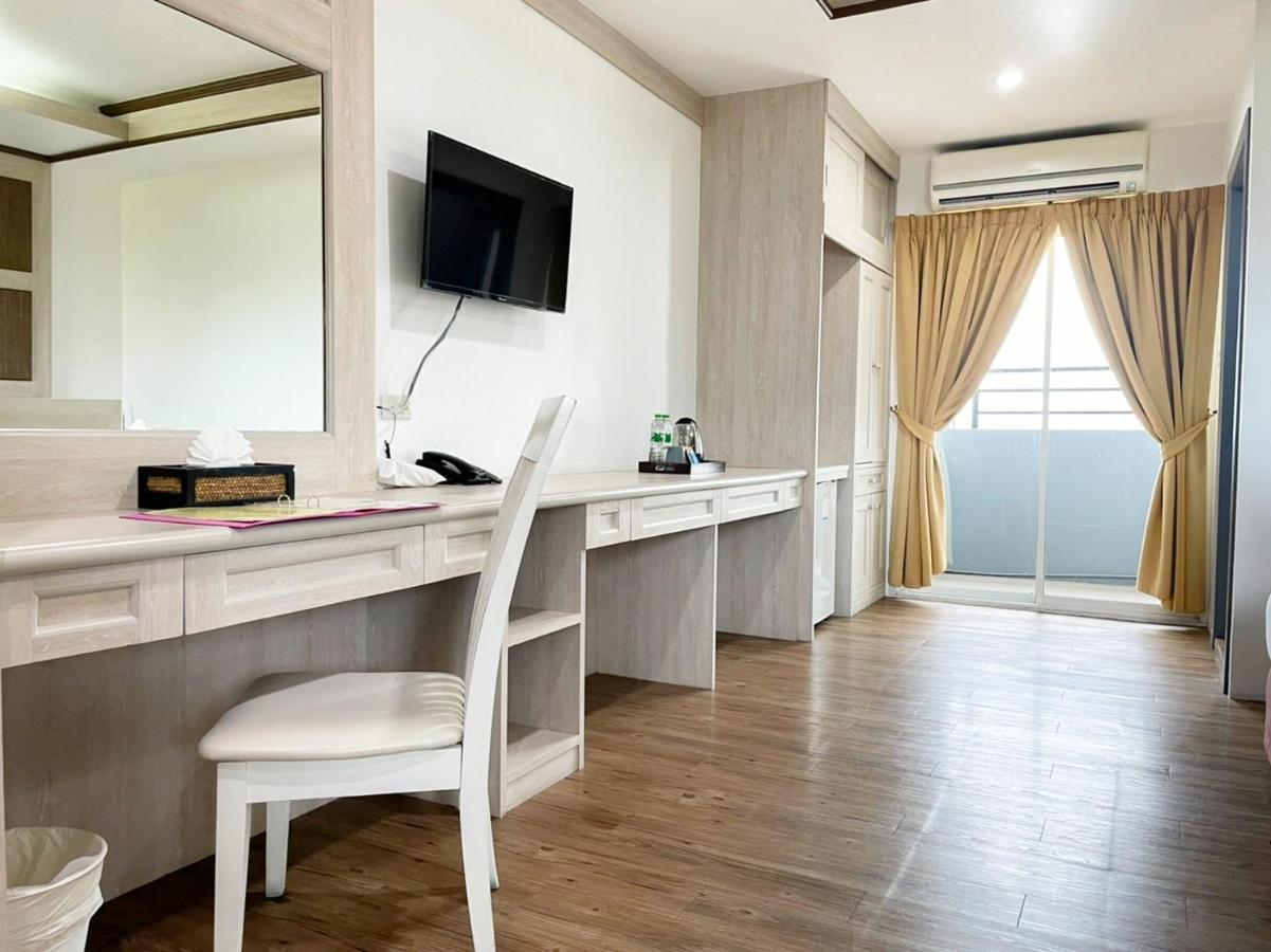 S.B.Living Place Phuket Exteriör bild