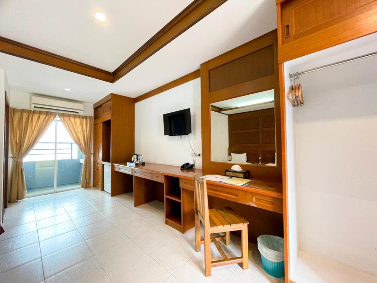 S.B.Living Place Phuket Exteriör bild